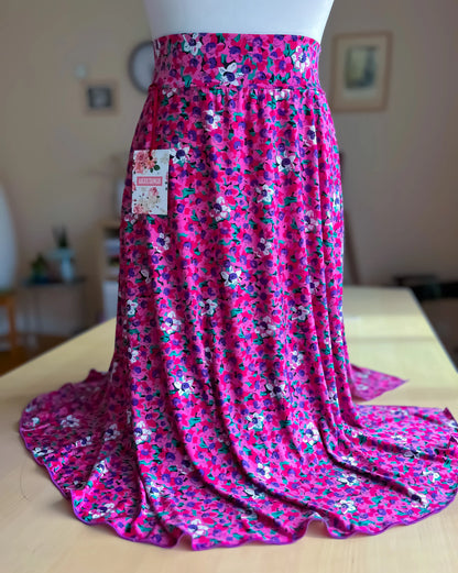 Graceful lightweight jersey tango skirt with flowing silhouette