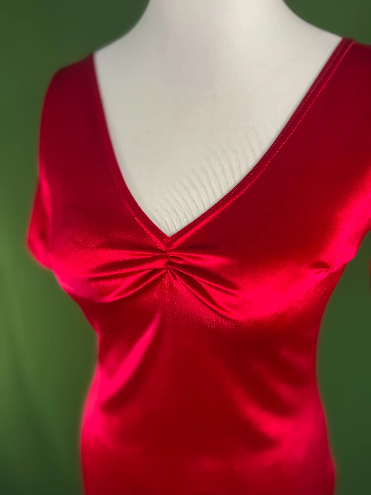 Timeless velvet tango dress with graceful details