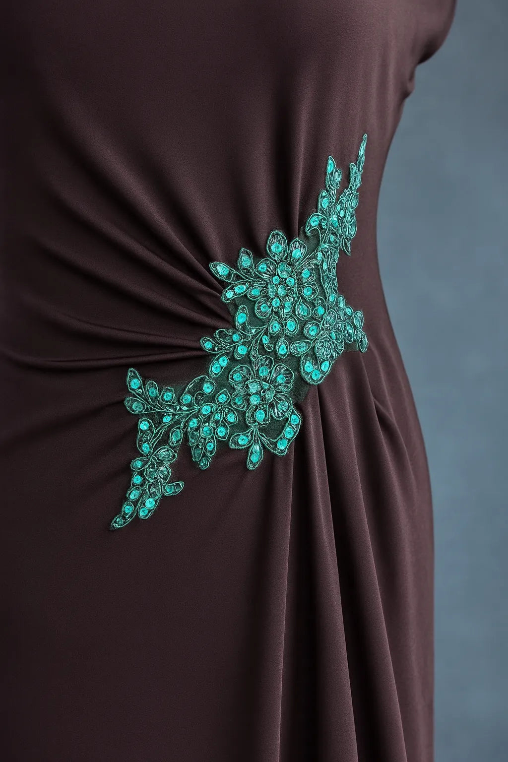 Exclusive black and green double-layered jersey tango dress with waist embroidery