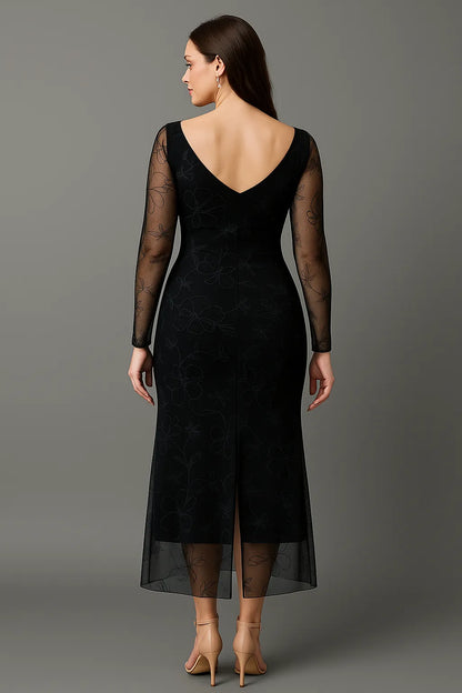 Refined tango dress in black mesh with lining and back slit