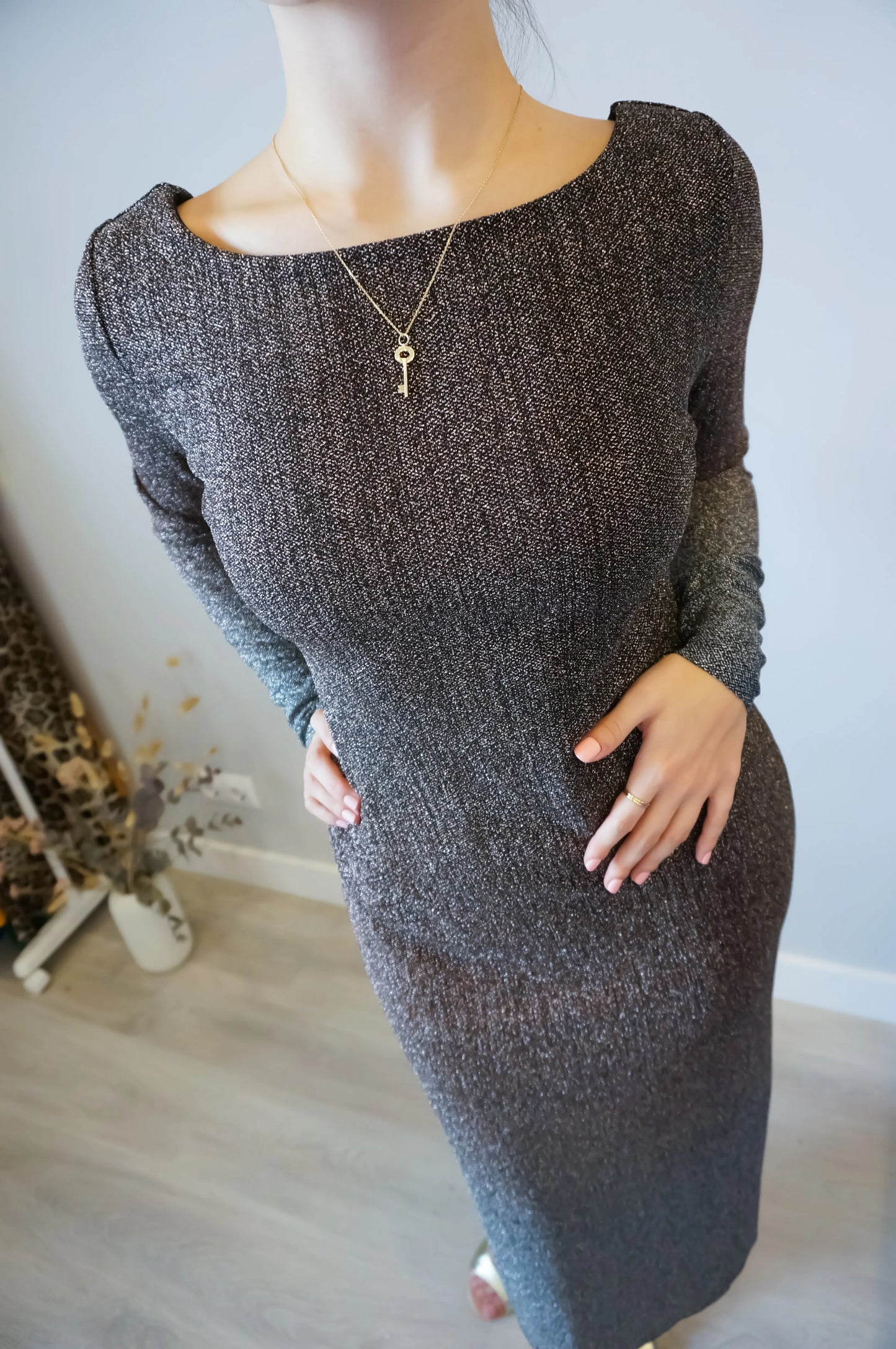 Elegant stretch jersey tango dress with back slit