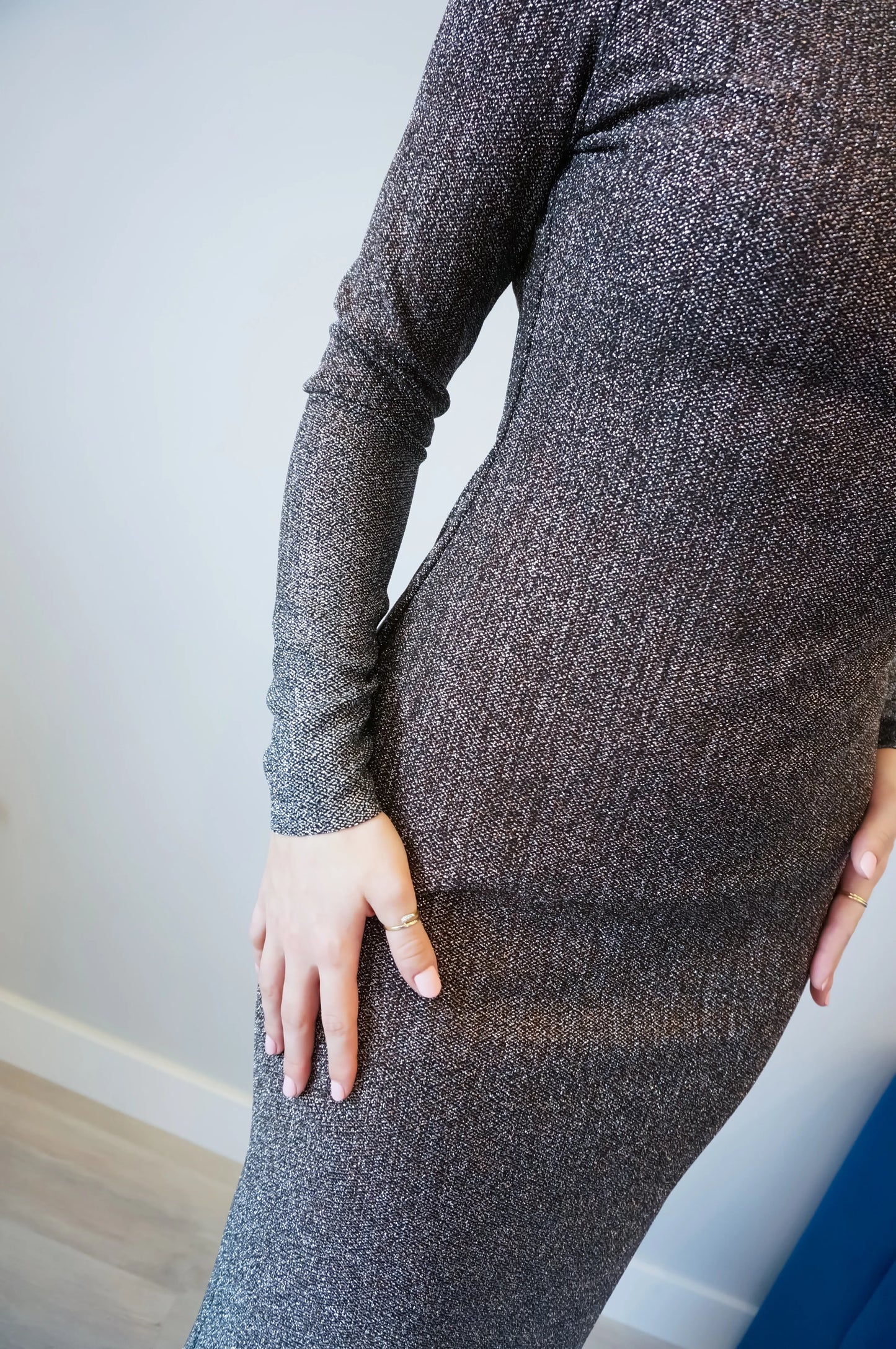 Elegant stretch jersey tango dress with back slit