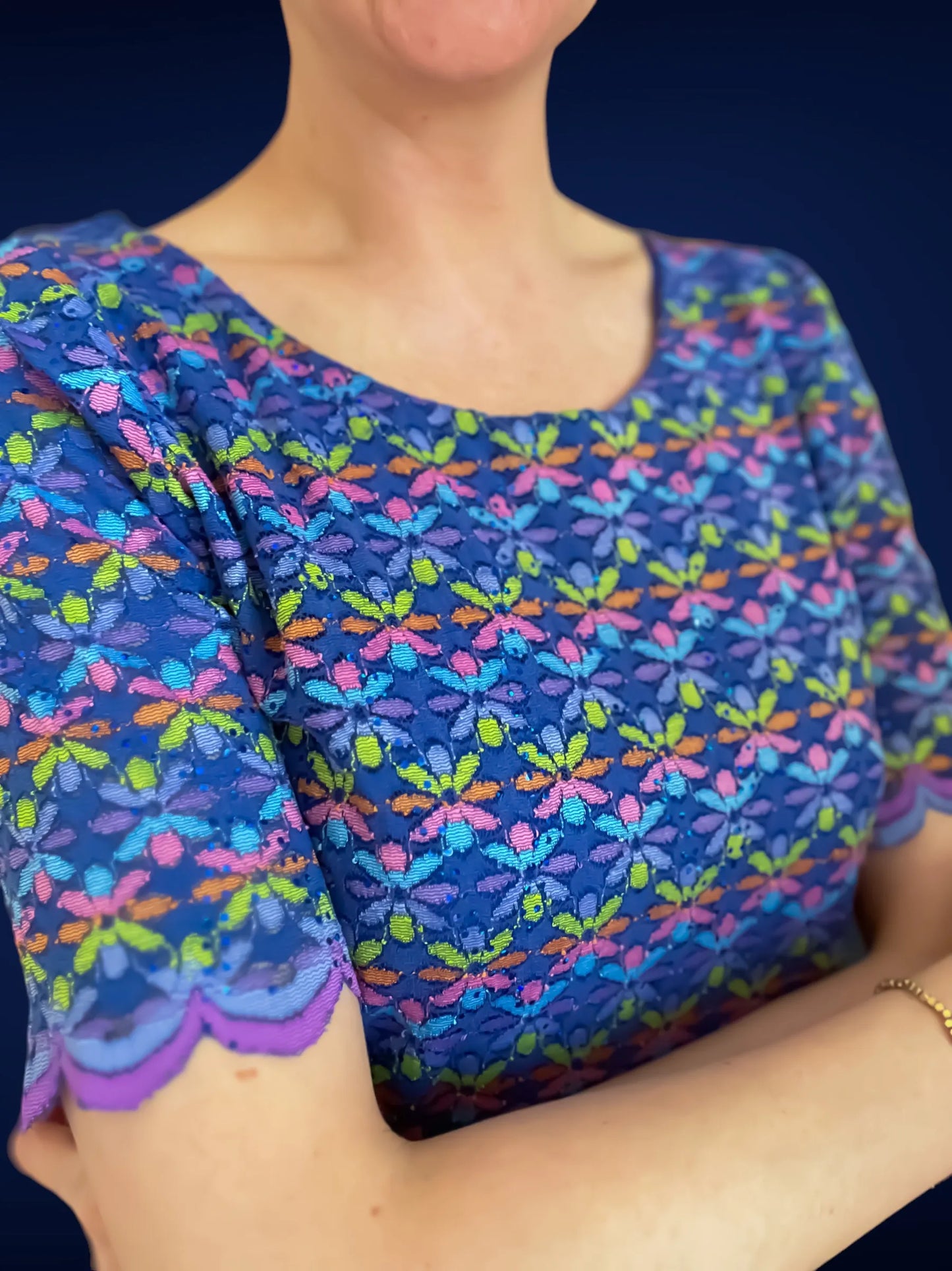 Shimmering lace tango top with scalloped edges