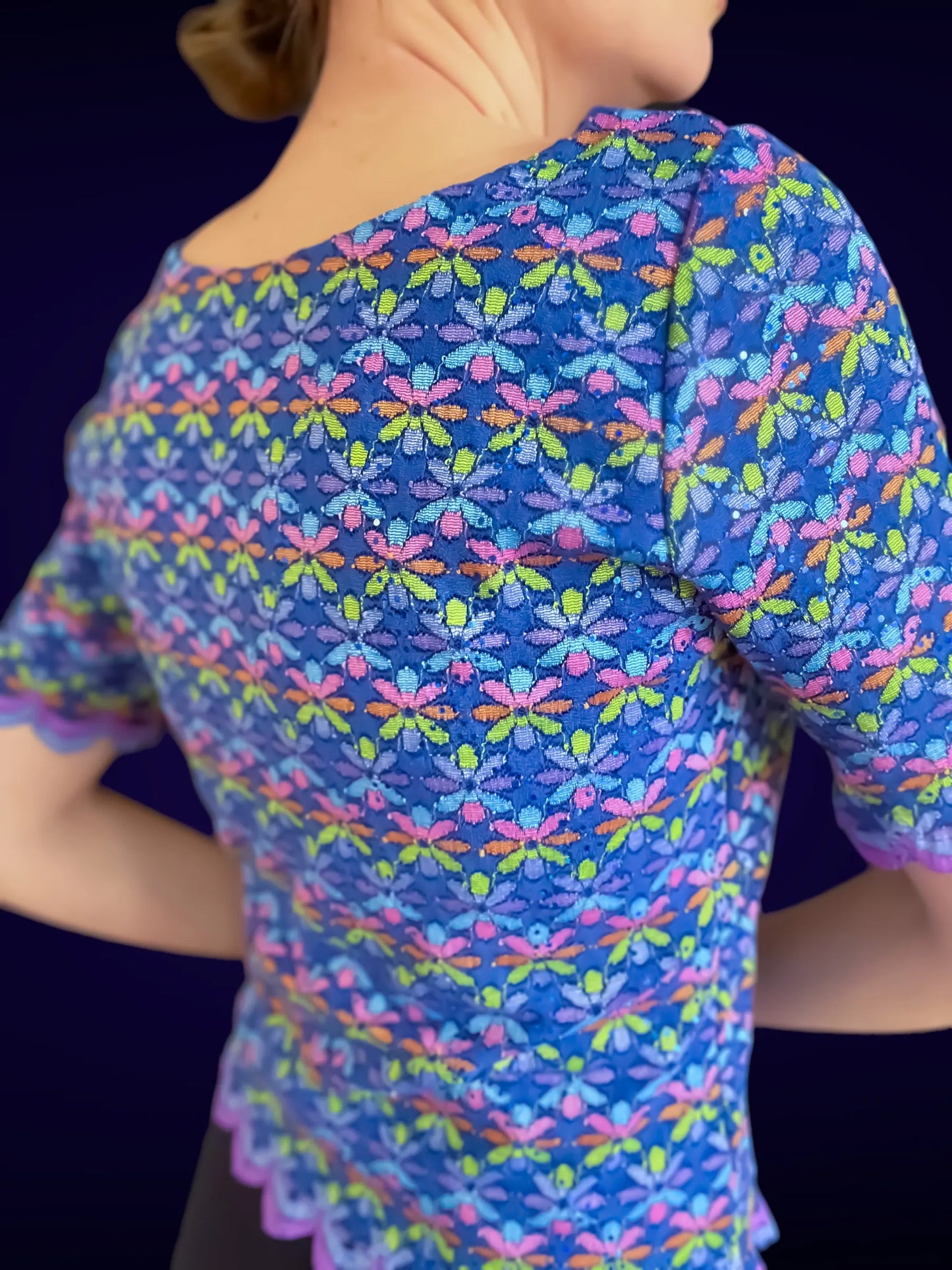 Shimmering lace tango top with scalloped edges