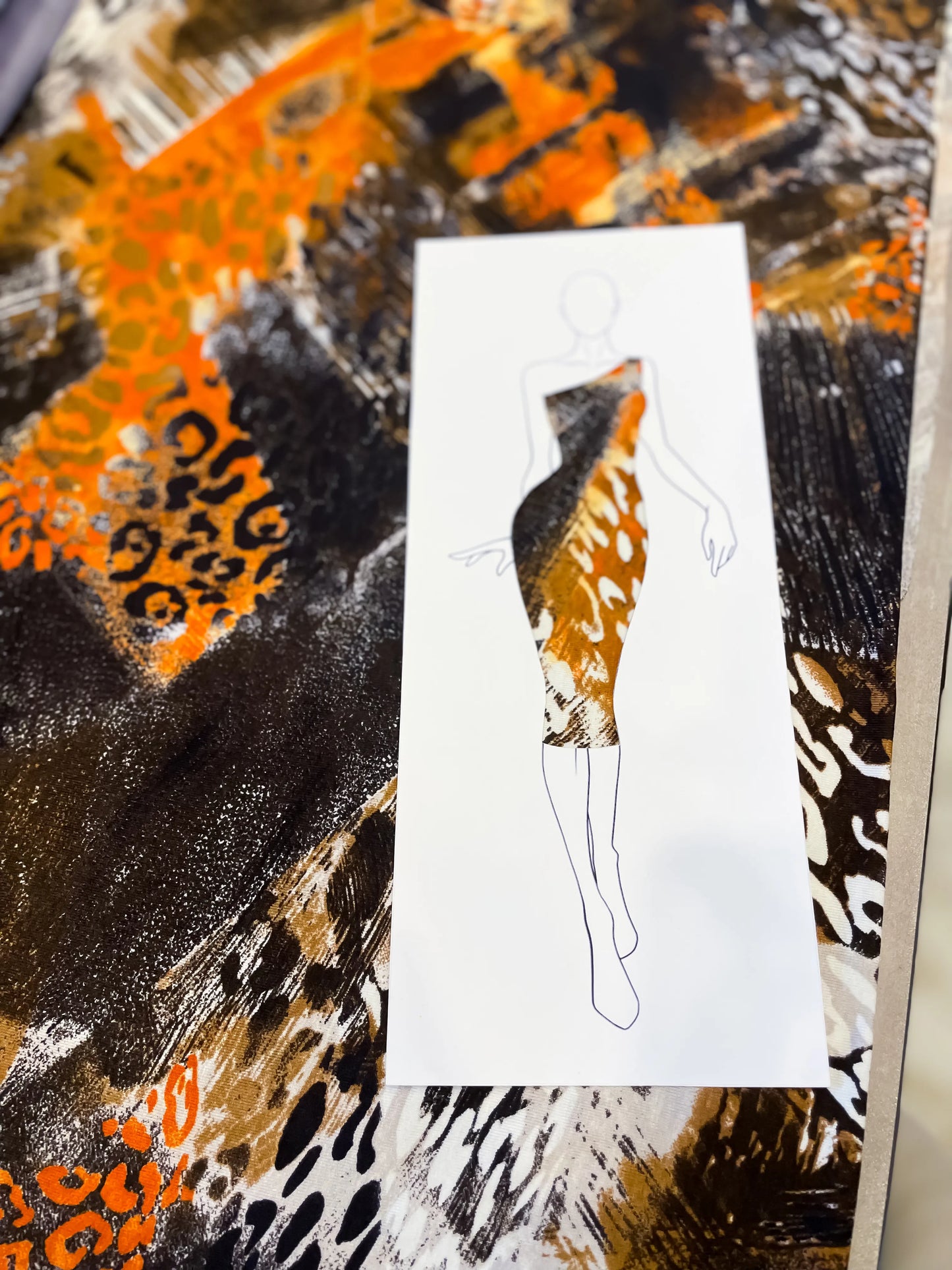 Charming lined tango gown with flutter sleeves and slit