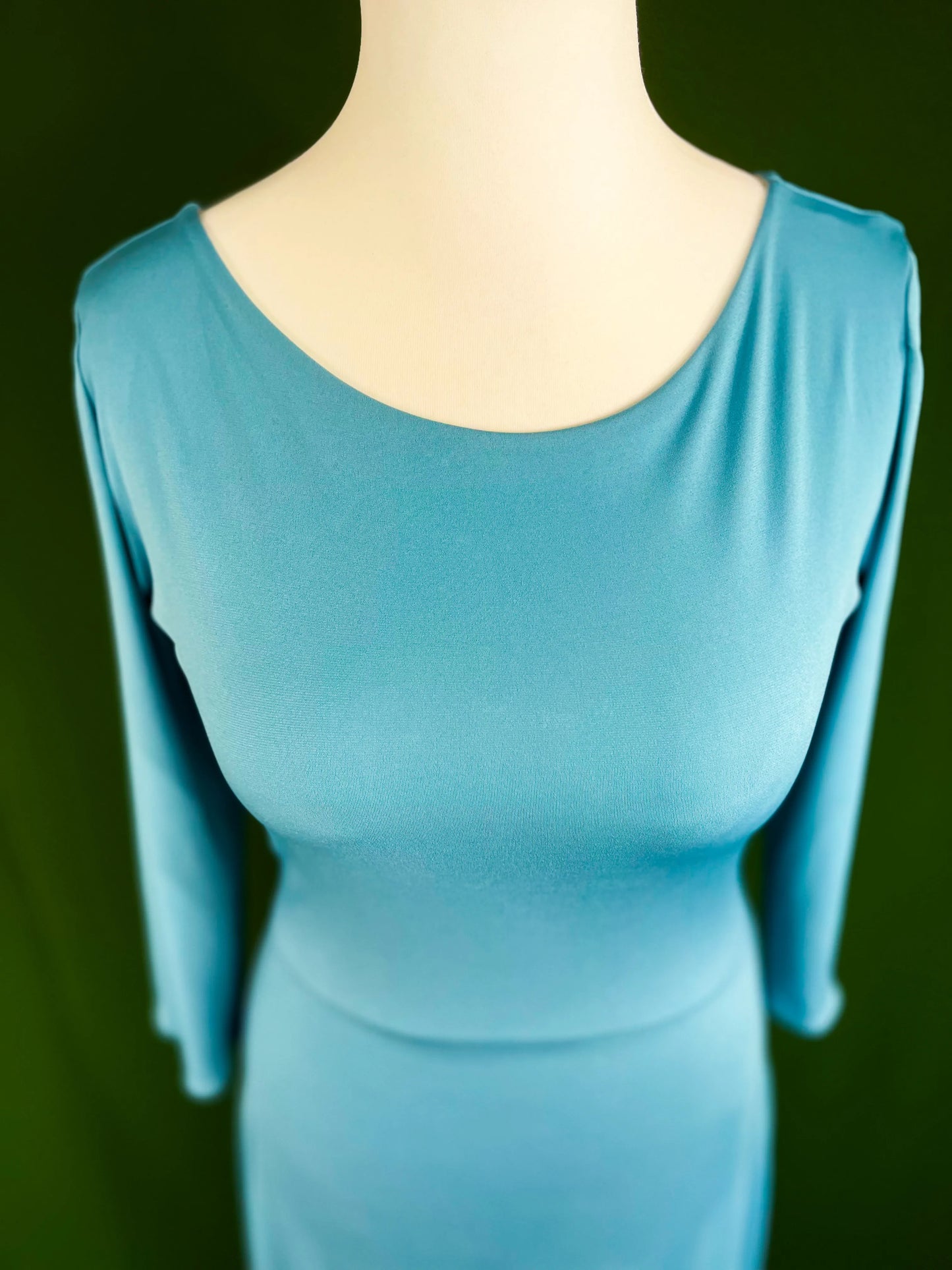 Refined blue tango dress with flowing godet back