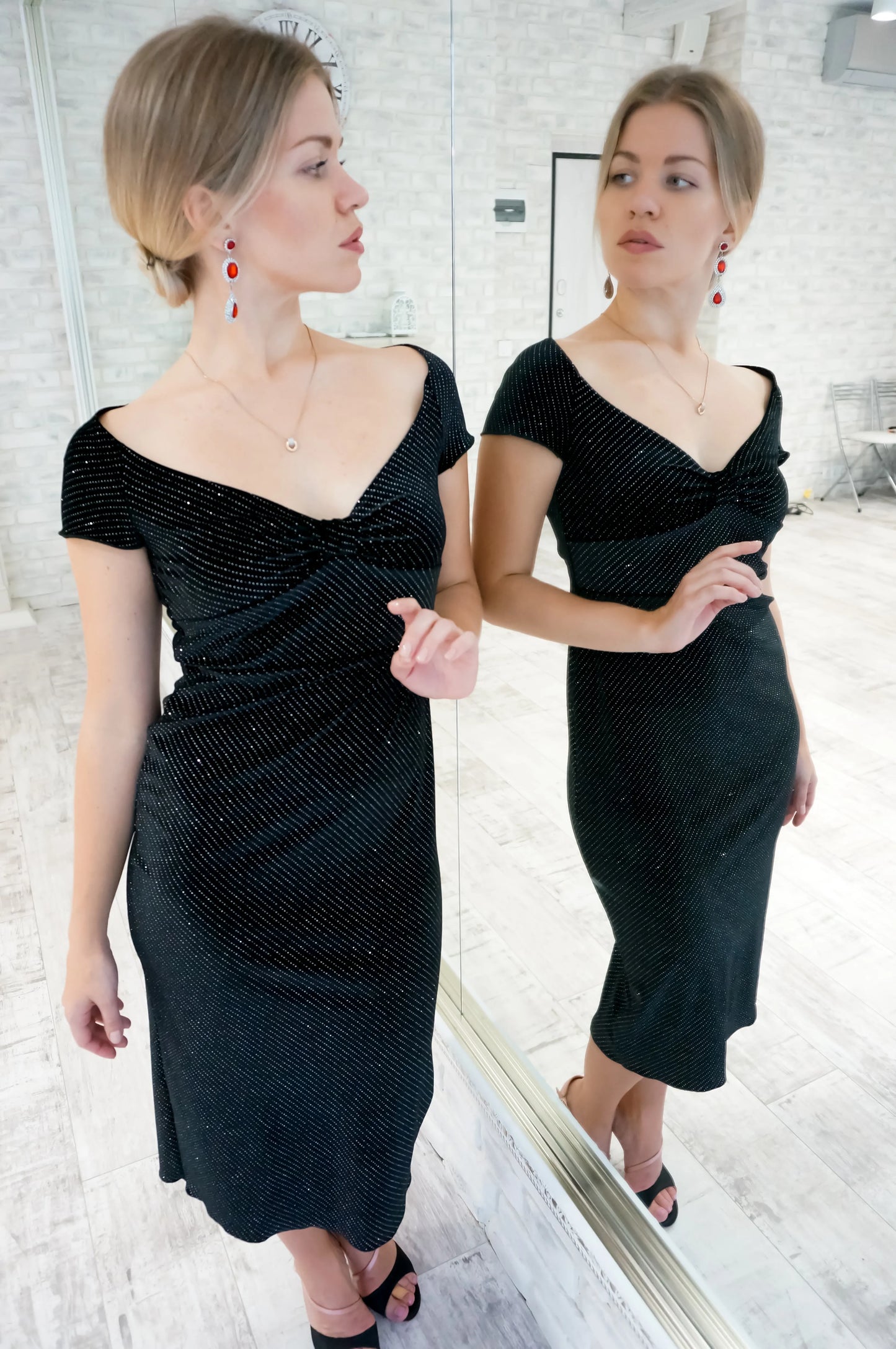 Exclusive black velvet gown with diamond sparkle effect
