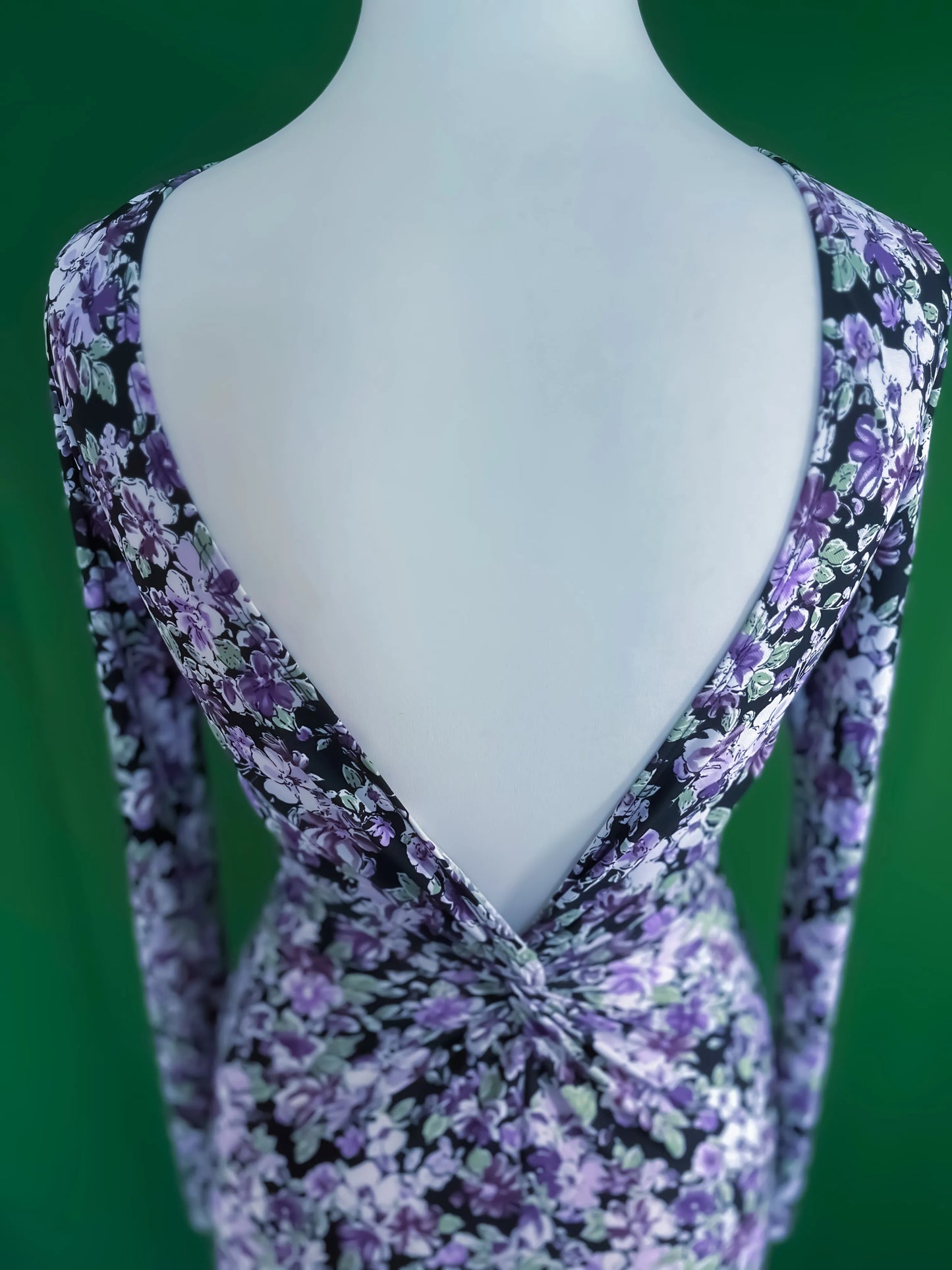 Exclusive figure-hugging midi dress with back slit