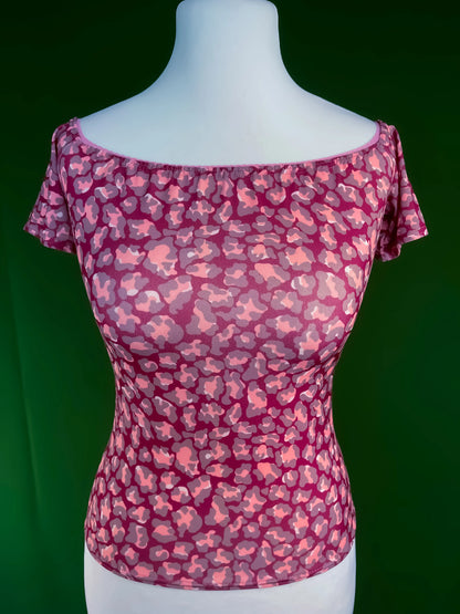 Exclusive off-shoulder tango top in silky jersey