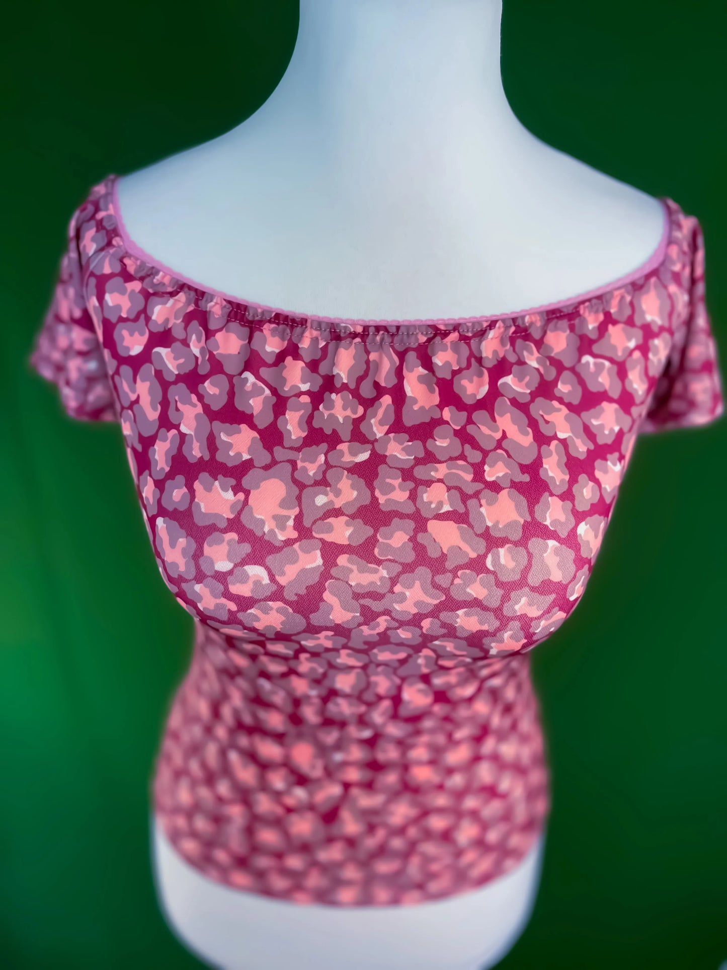 Exclusive off-shoulder tango top in silky jersey