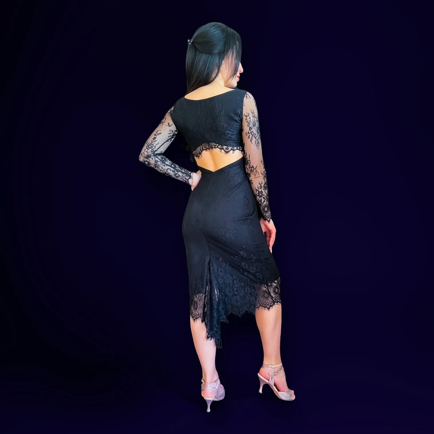 Feminine lace tango dress with scalloped hem