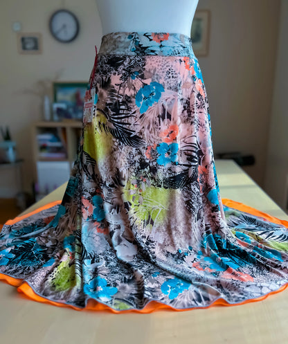 Double-layer tango skirt in silky jersey