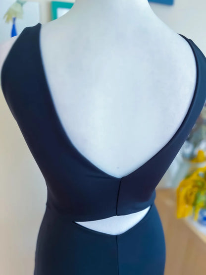 Black Sleeveless Tango Dress with Open Back and Silk Statement Train