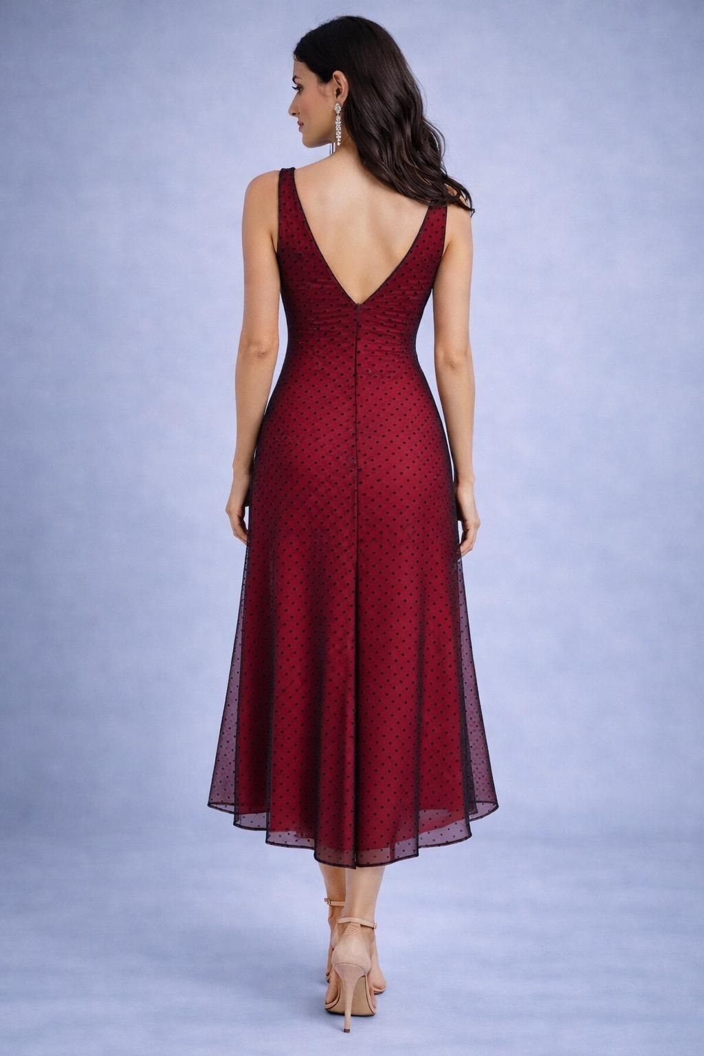Graceful tango dress with slit and v-back