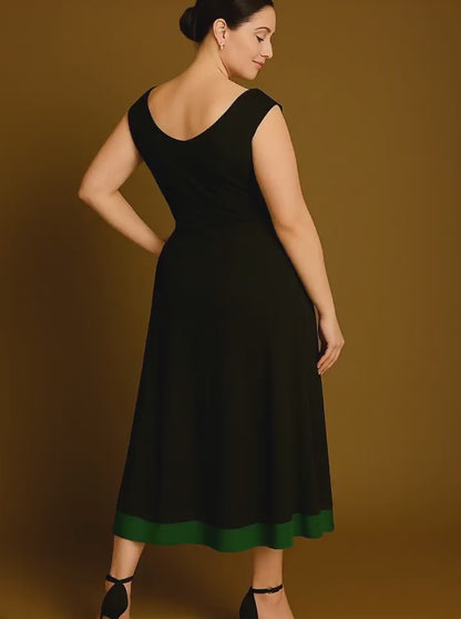Exclusive black and green double-layered jersey tango dress with waist embroidery
