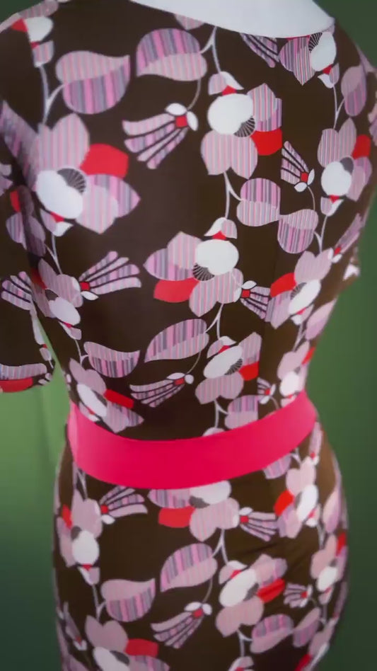 Elegant viscose tango dress with accent belt