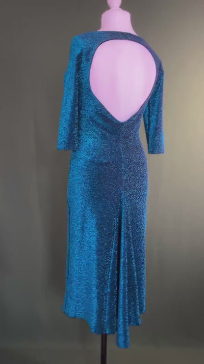 Shimmering tango dress with open bac