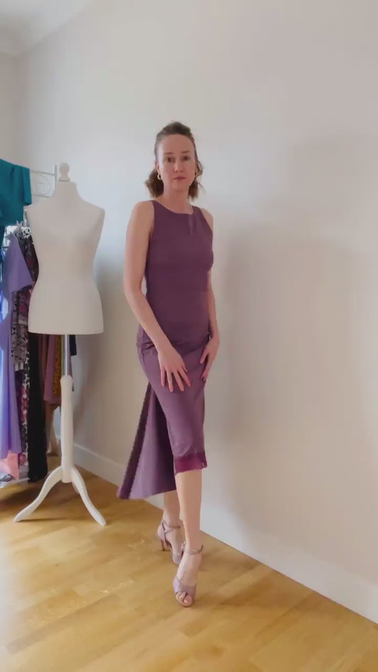 Dusty violet tango dress with lace-trimmed flared tail