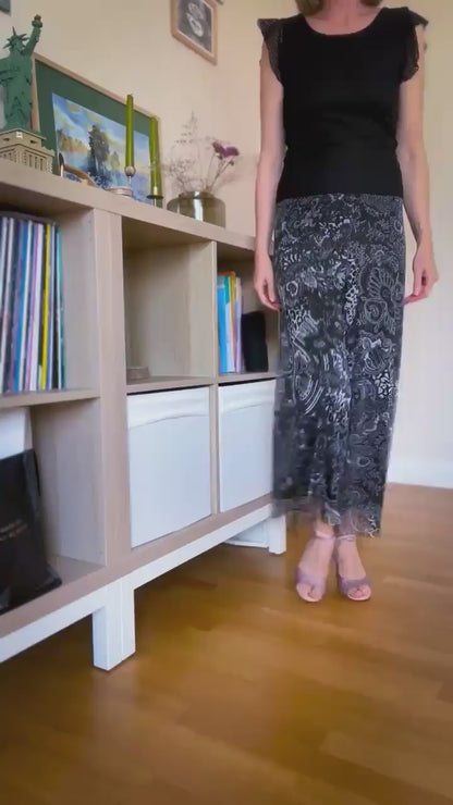 Exclusive tango pants in lined mesh for elegance and comfort