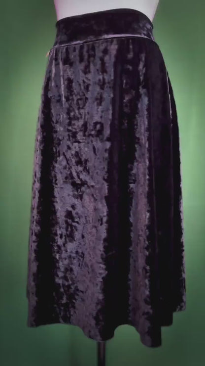 Elegant silky velvet tango skirt with waist accent