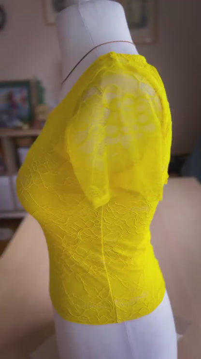 Romantic lace tango top with open back and ribbon tie