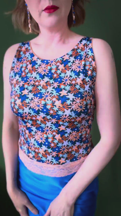 Floral tango top in silky jersey with lace hem - one of a kind
