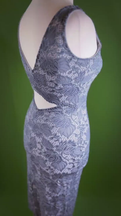 Refined lace evening tango dress with back slit